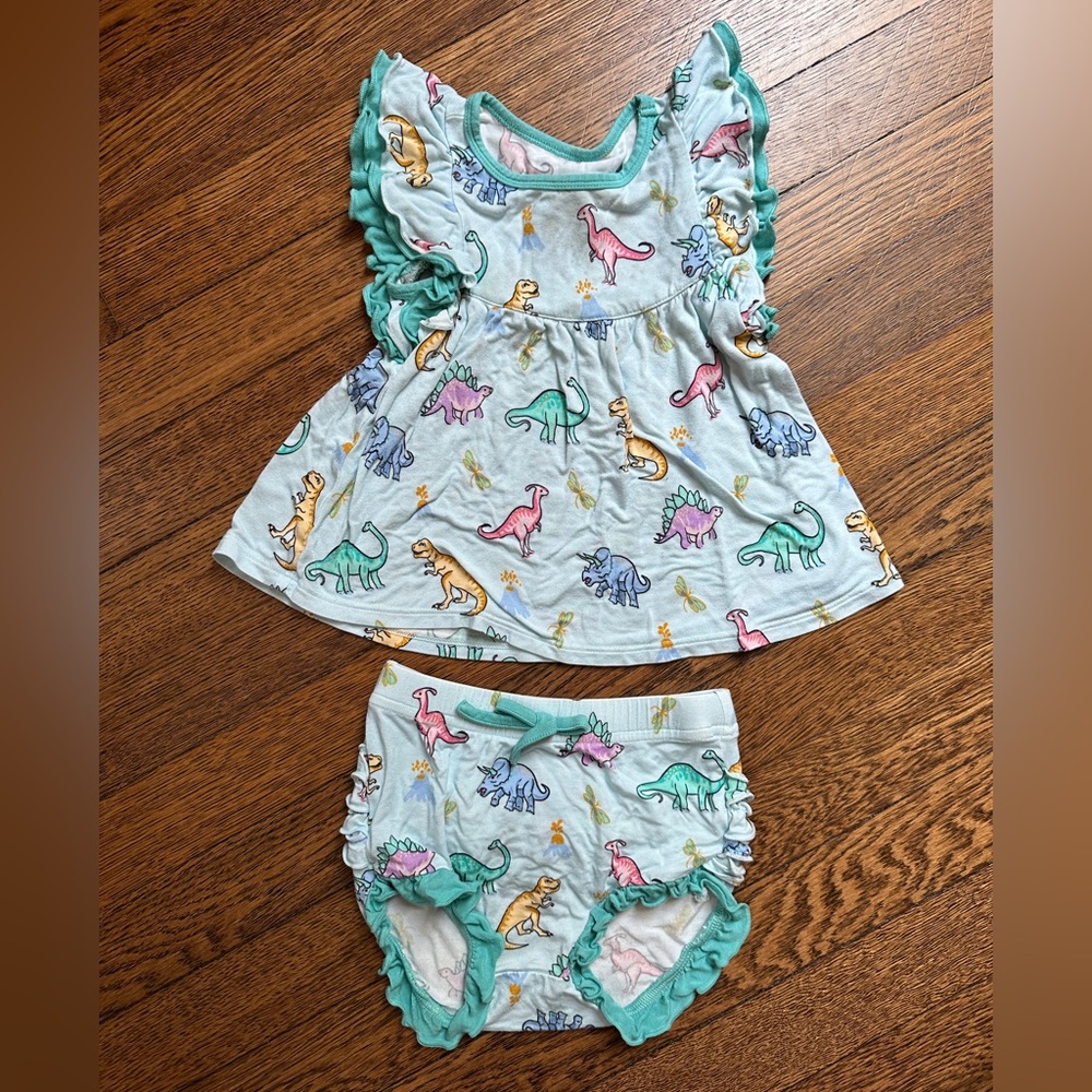 RAWR YOUR WORLD DINOS & DRAGONFLIES RUFFLE PEPLUM SHORTS SET (18-24mos)